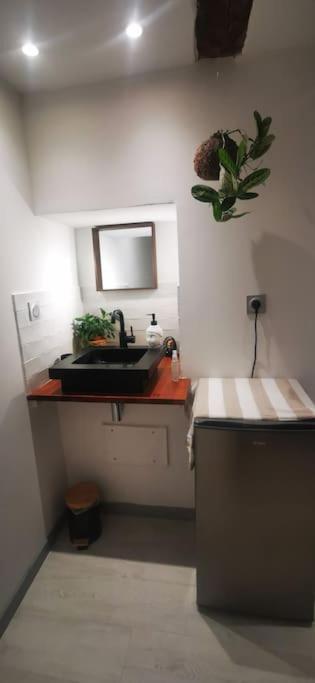 2 Chambres D'Hotes Avec Kitchenette, Frigo, Dolce Via Saint-Martin-de-Valamas Eksteriør bilde